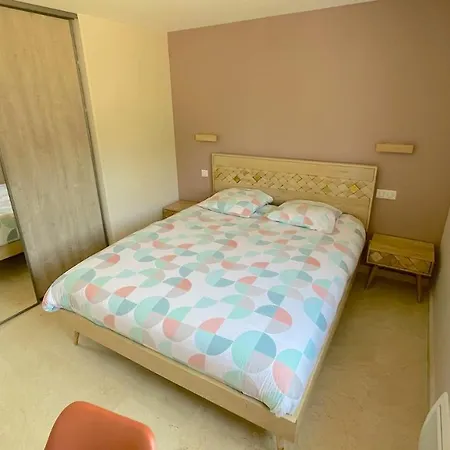 Au Point Du Jour - Carcassonne, De La Cavayere * Carcasona