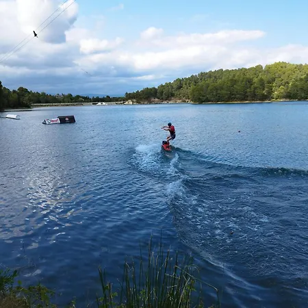 Au Point Du Jour - Carcassonne, De La Cavayere Apartamento *