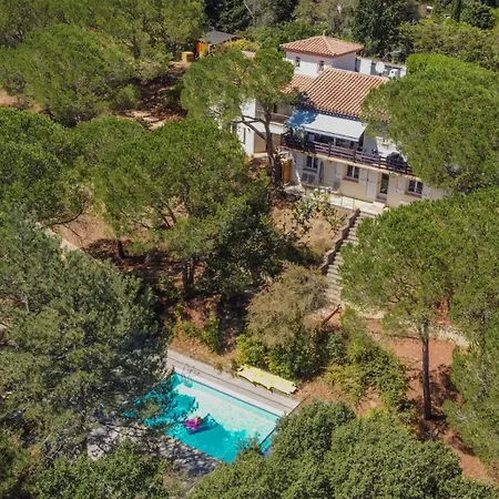 Au Point Du Jour - Carcassonne, De La Cavayere * Carcasona